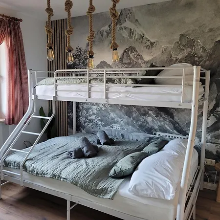 Bergnest Mit Bergblick - Ca 3 Min Skilift - Balkon - Garten - 6 Pers - Hund - Luftkurort - Naehe Buchenegger Wasserfaelle - Eistobel - Bodensee *