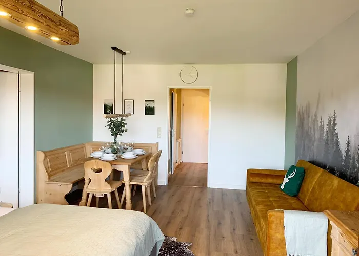 Lindners Hideaways - Bergnest - Bergblick 6 Pers Balkon Garten Hund Luftkurort Naehe Buchenegger Wasserfaelle Eistobel Bodensee アパート *